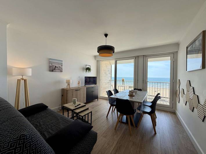Gîte pour 6 personnes, avec balcon dans Casino La Pastourelle