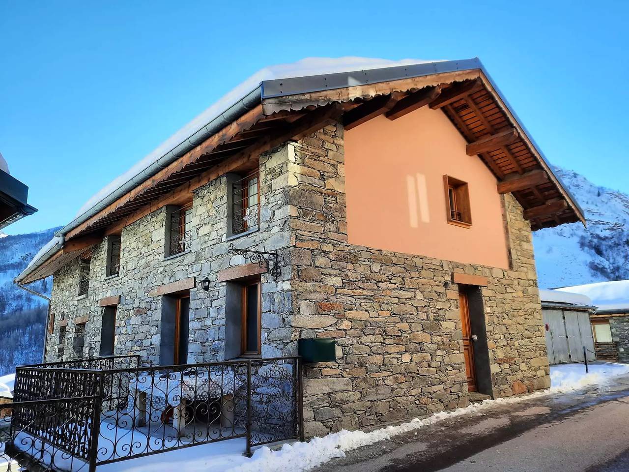 Appartement entier, Petit cocon authentique dans les 3 vallées in Saint-Martin-de-Belleville, Les Trois Vallées