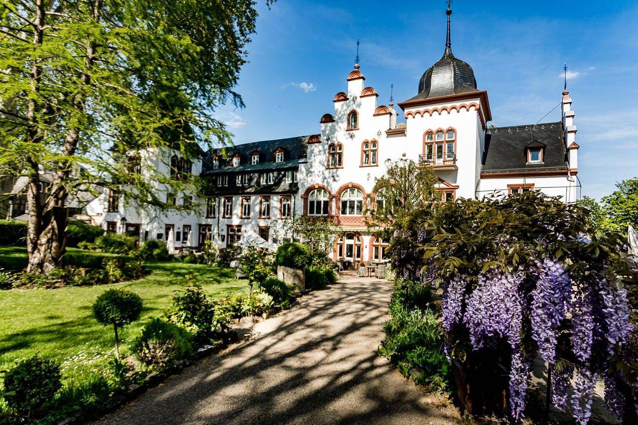 Hotel Kronenschlösschen in Hattenheim, Eltville am Rhein