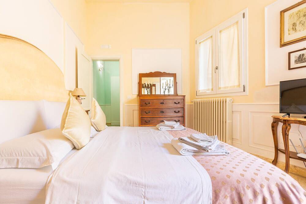 Double Room (Breakfast included) at Dimora Le Tre Muse Guesthouse in Lecce, Lecce Province