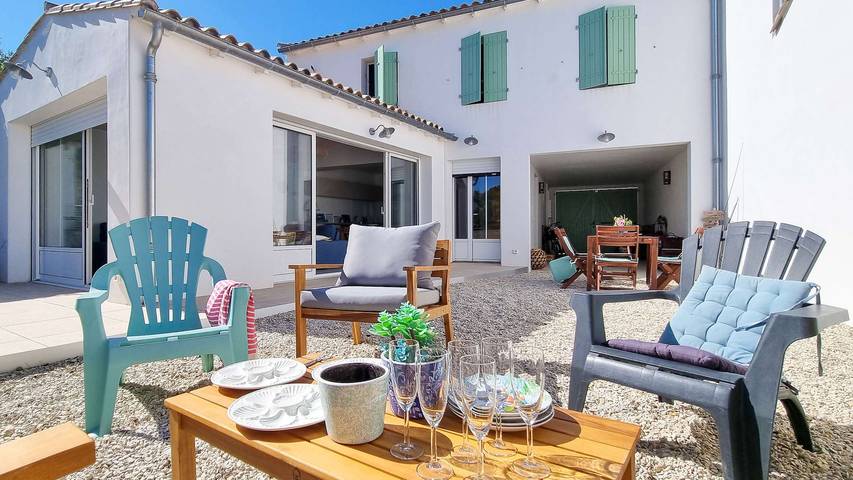 Gîte pour 8 personnes, avec jardin à Le Bois-Plage-en-Ré - 3