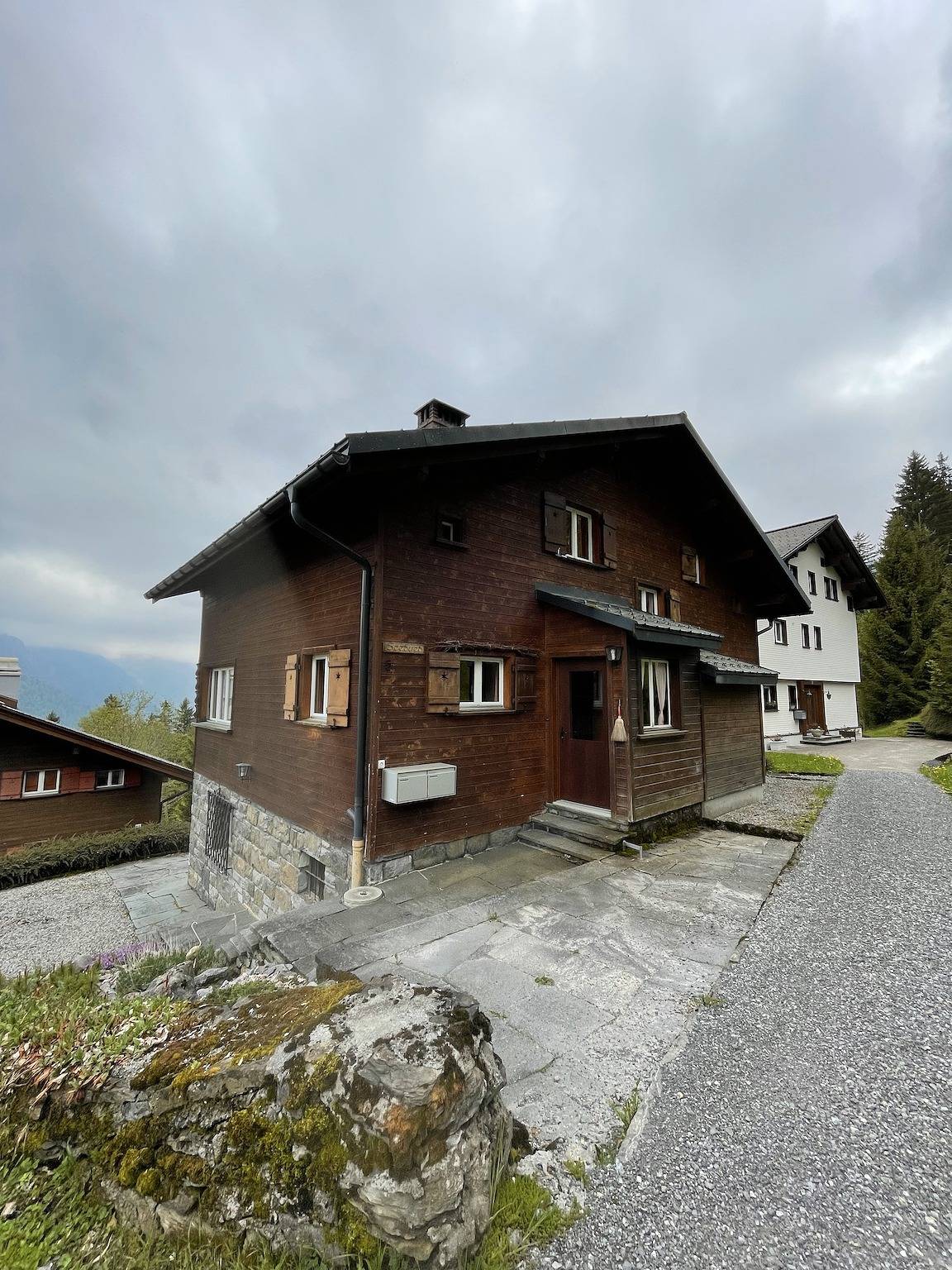 Ganze Ferienwohnung, Diegastgeberei.ch - Revier Seebueb am Waldhausweg Nr.197 - 5 1/2 Zimmer Haus in Glarus Süd, Kanton Glarus