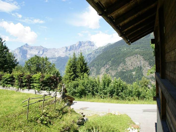Gîte pour 6 personnes, avec terrasse dans Office De Tourisme Des Houches - 4