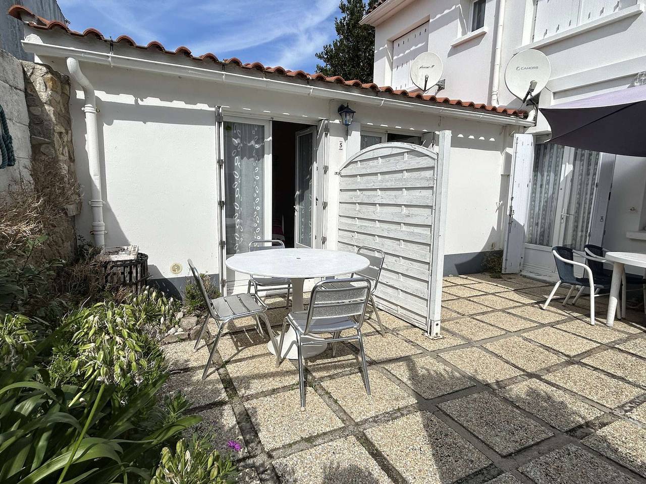 Maison près du port, avec cour, terrasse équipée, à 400m de la plage in l'Herbaudière, Noirmoutier-en-l'Île