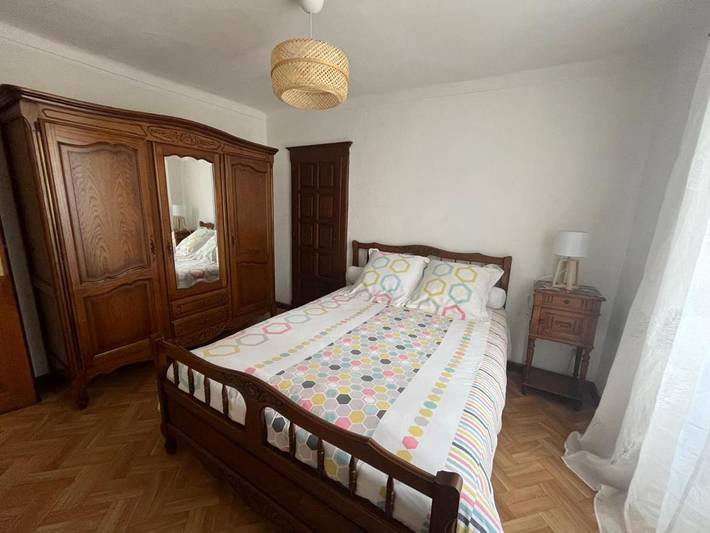 Gîte pour 11 personnes, avec vue à Vezzani - 4