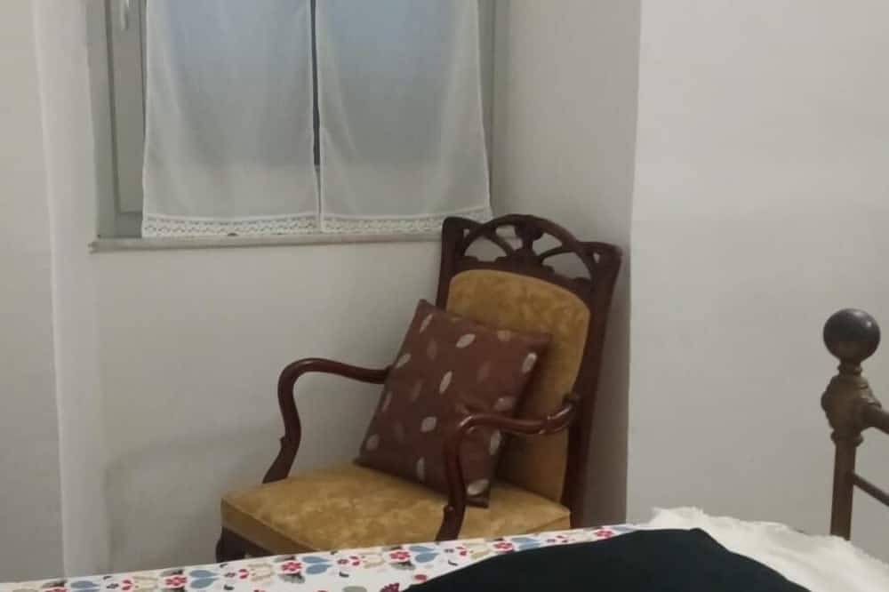 Ganze Wohnung, Very comfortable apartment with a beautiful garden in the center of Bagnoregio. in Bagnoregio, Viterbo Provinz