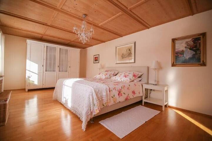 Ganze Wohnung, Ferienwohnung Freiraum, 90 qm, eigener Eingang, mit Terrasse,  4 Sterne in Samerberg, Bayerische Alpen
