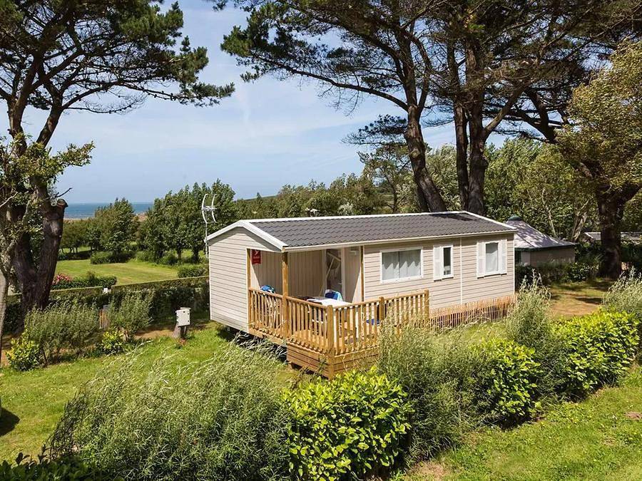 Flower Camping le Port de la Chaîne - Mobilhome 4 personnes - Standard 25m² (2 chambres) + terrasse intégrée 4m² in Pleubian, Côte de Granit Rose