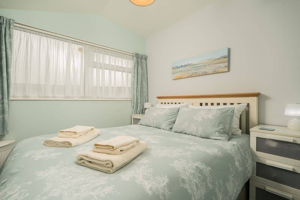 A beautiful light and comfortable holiday Chalet in Dartmouth, Devon