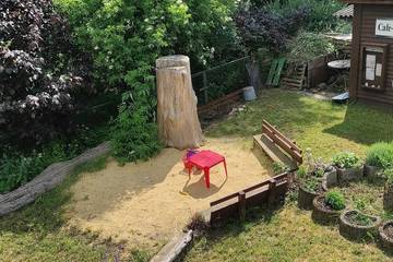 Ferienhaus für 9 Personen, mit Balkon und Garten, mit Haustier in Elend