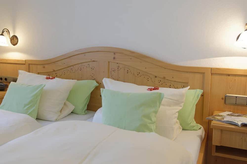 Ganze Wohnung, Ferienwohnung Nr. 1 - Haus Schneider-Sepp, Preisinger in Ettal, Bayerische Alpen