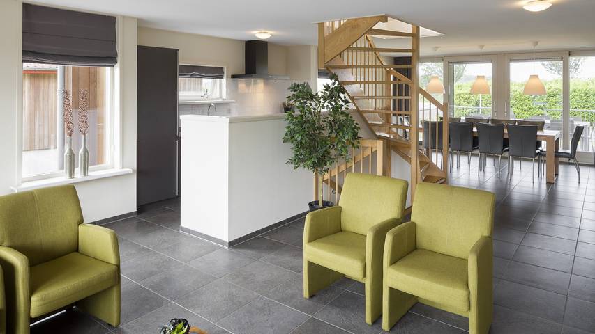 Ferienhaus für 10 Personen, mit Balkon/Terrasse und Terrasse sowie Garten in Friesland - 2