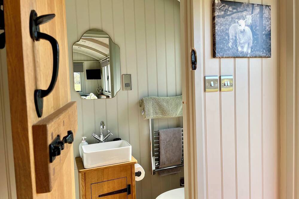 Shepherds Hut in the Cotswolds in Gloucestershire