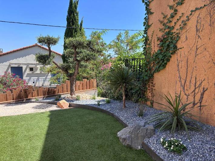 Maison d’hôte pour 2 personnes, avec Terrasse ainsi que Jardin et Vue