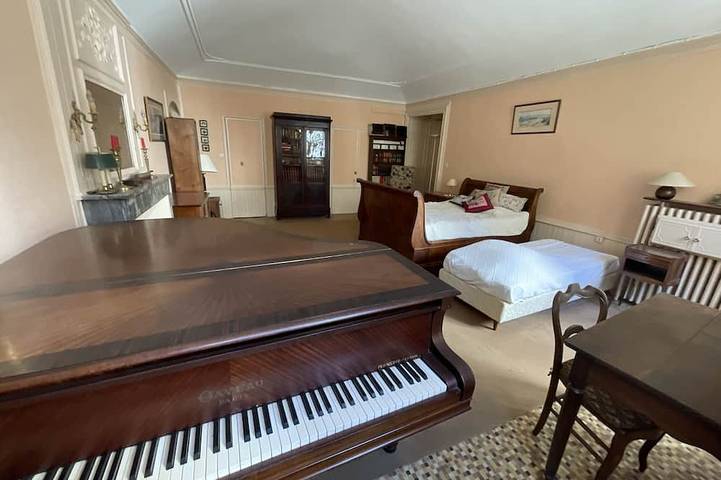 Location de vacances pour 13 personnes, avec jardin et terrasse à Bourg-Saint-Andéol - 2