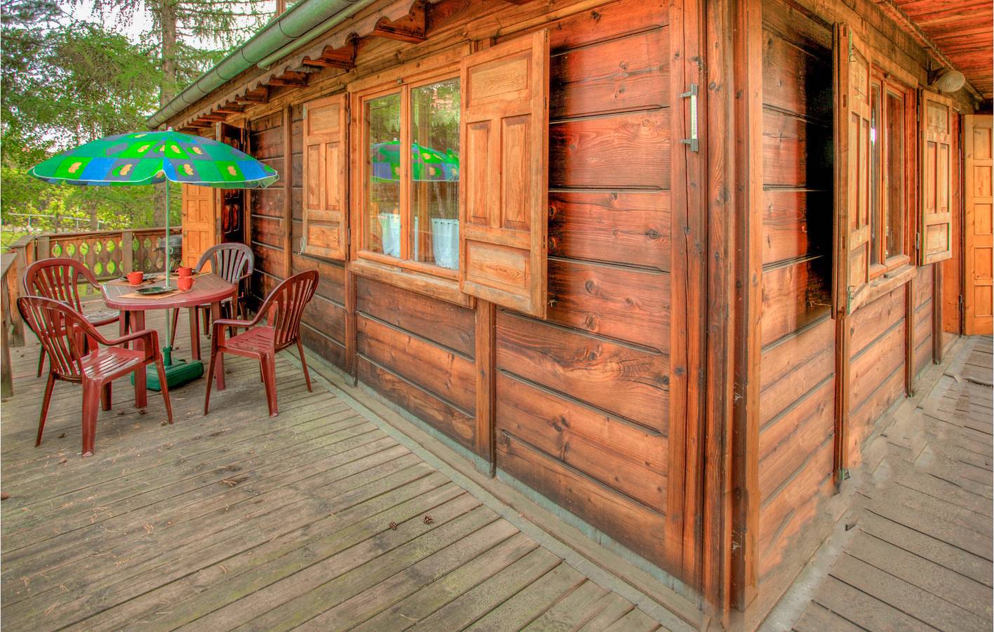 Ferienhaus für 8 Personen mit Terrasse in Löwentinsee