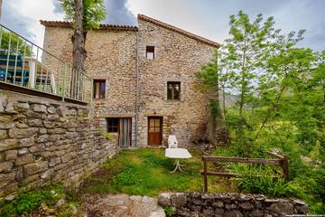 Gîte d'étape et de séjour, appartement "la chambrette"