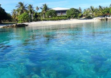 Maison d’hôte pour 4 personnes, avec jardin et vue dans Rangiroa
