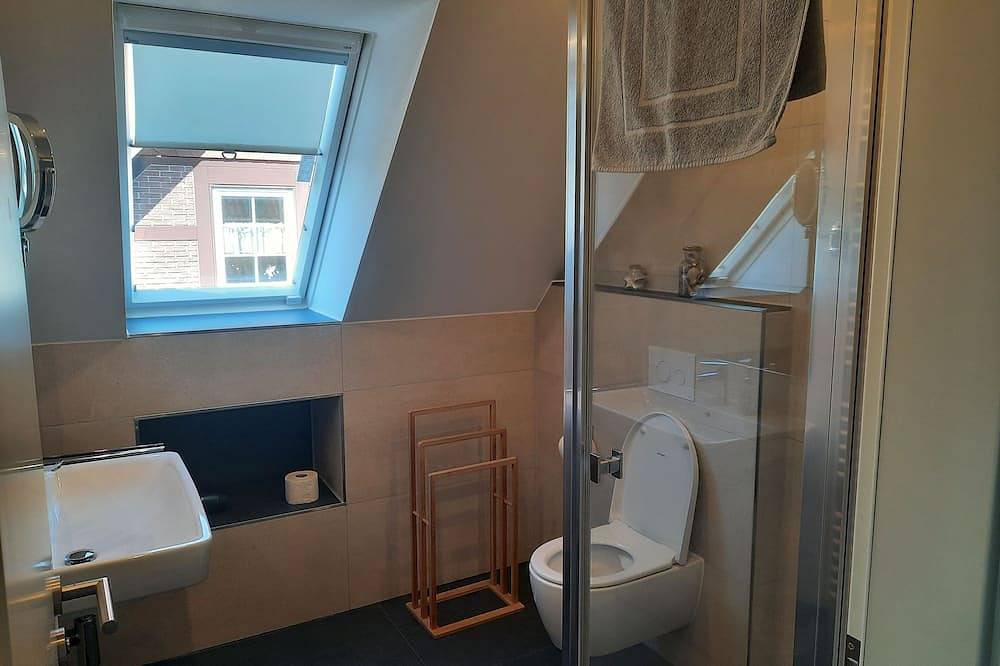 Ganze Wohnung, Ferienwohnung 3 - Ferienhaus Sasse Ferienwohnungen mit Garten & Grill in Mölschow, Usedomer Norden