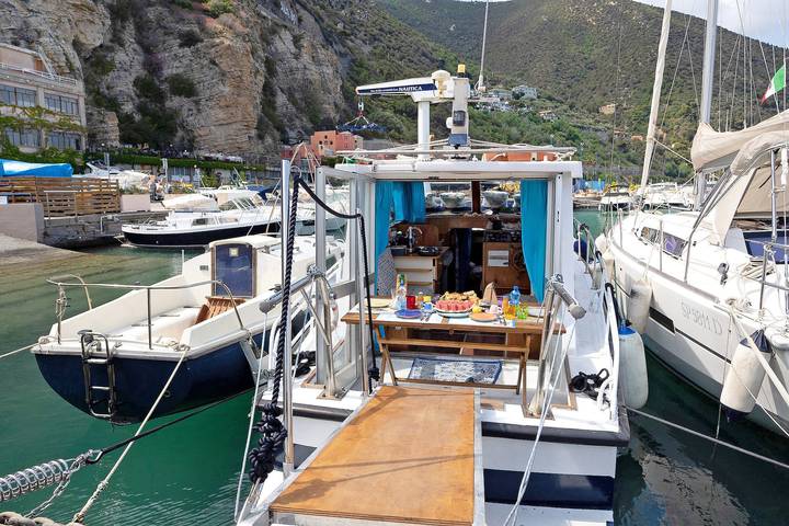 Båt for 6 personer, med Balkong og Hage i Alassio