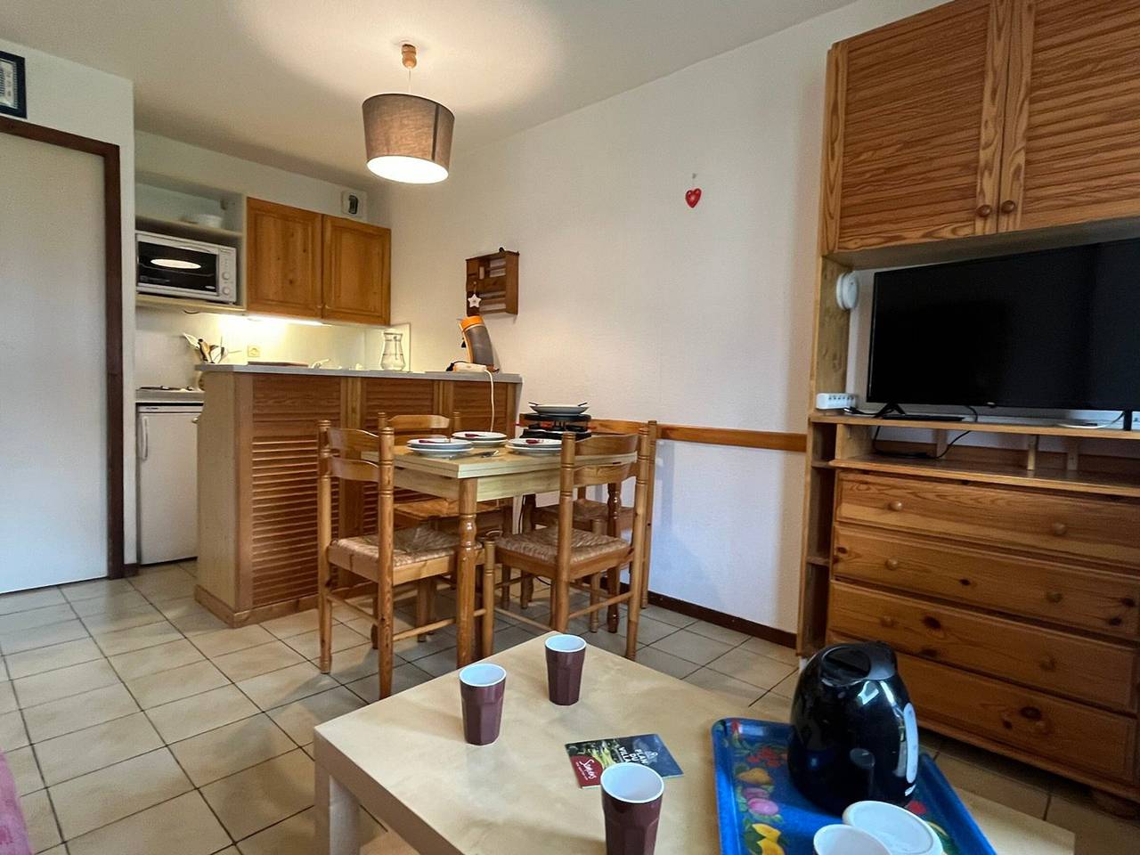 Entire studio, Cozy studio for 4, balcony, in Samoëns in Samoëns, Bonneville region