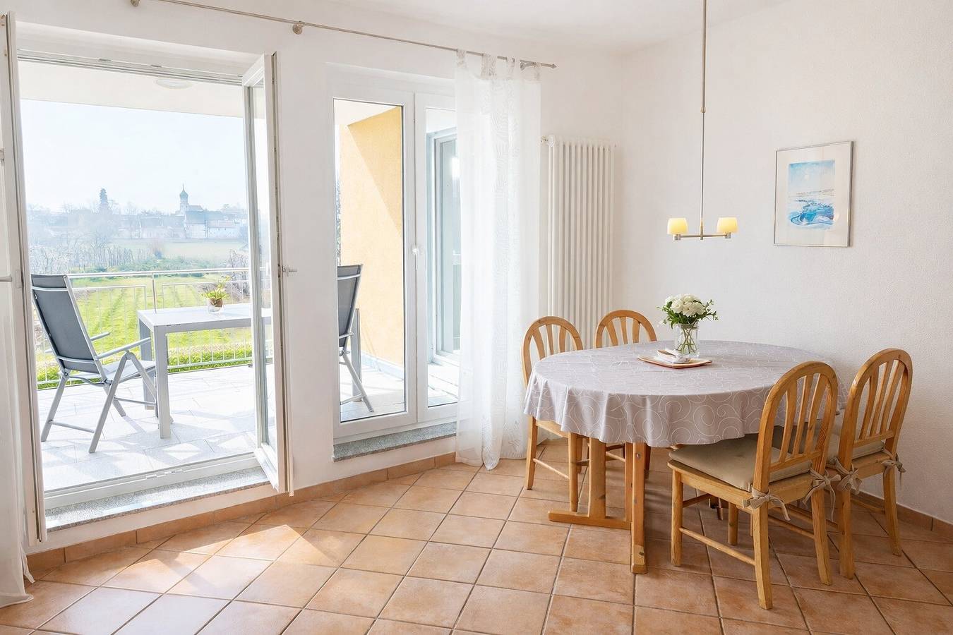 Ganze Wohnung, Ferienwohnung 'Haus Sonnenseite Säntis' mit Bergblick, Balkon und Wi-Fi in Wasserburg (Bodensee), Bayerisch Schwaben