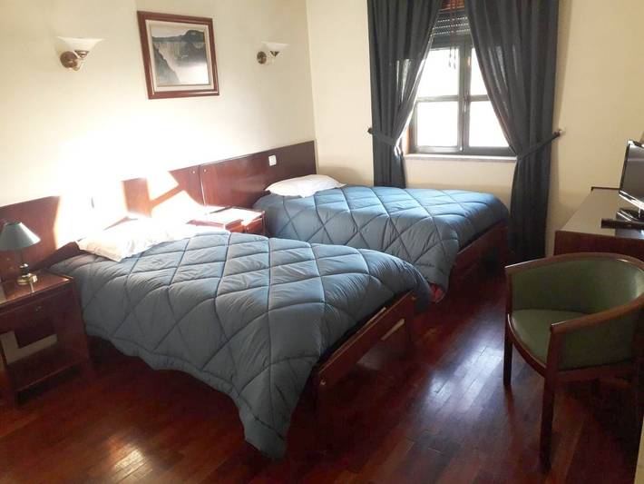 Hôtel pour 3 personnes, avec terrasse et jardin, adapté aux familles dans Mogadouro - 4