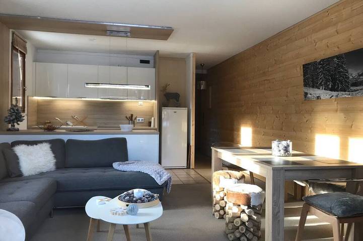 Location de vacances pour 5 personnes, avec jardin et balcon dans Auron