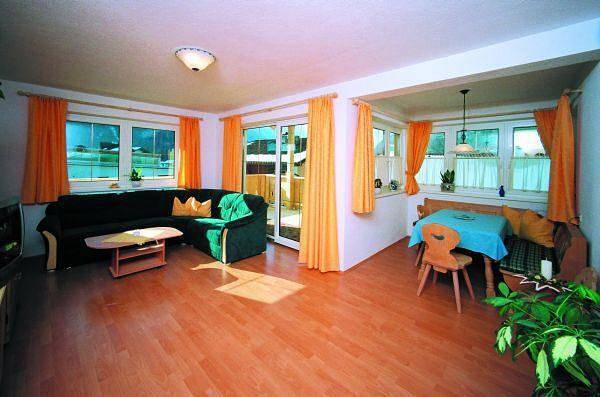 Ganze Ferienwohnung, 2-4-Personenwohnung in Hochoetz, Oetz