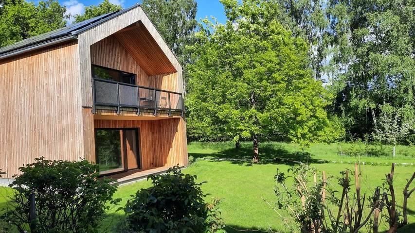 Ferienwohnung für 2 Personen, mit Balkon und Garten sowie Ausblick - 1