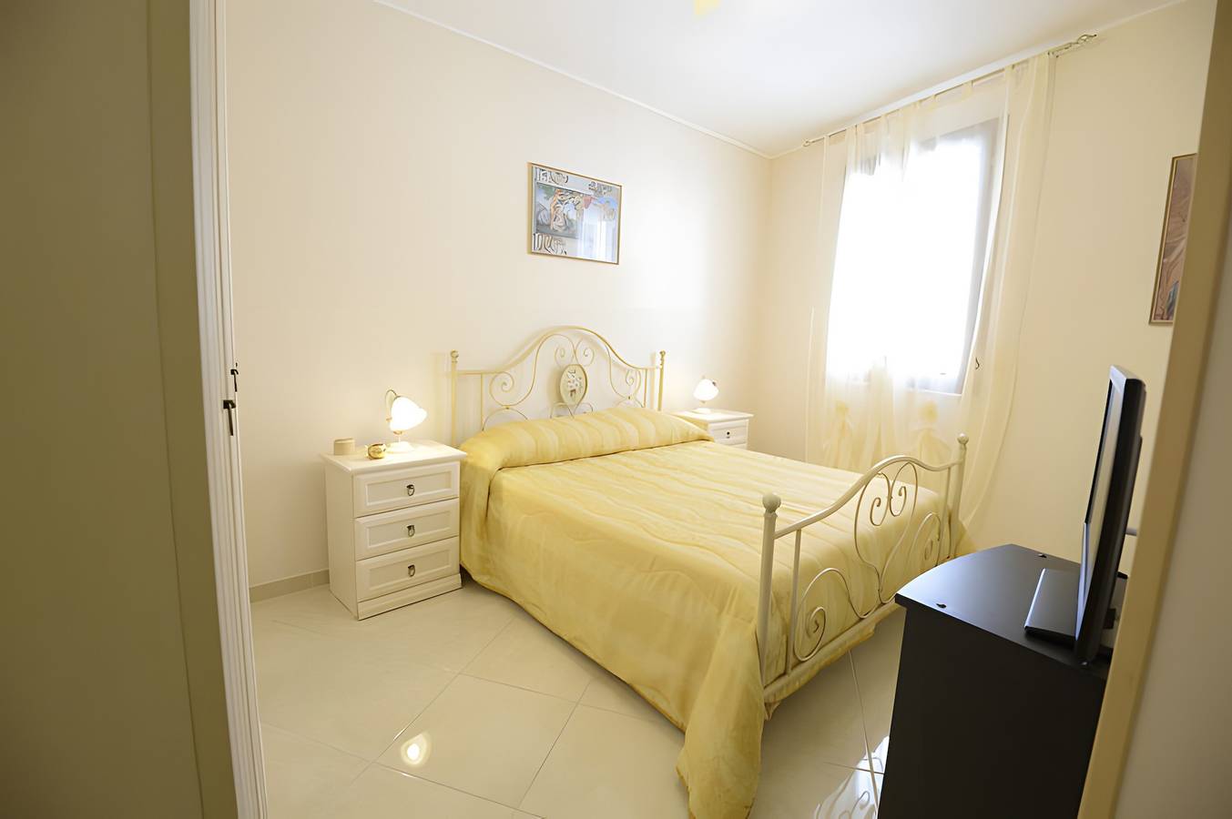 Geheel appartement, Case Vacanza Edera - Orchidea vlak bij de haven van Trapani in Trapani, Provincie Trapani