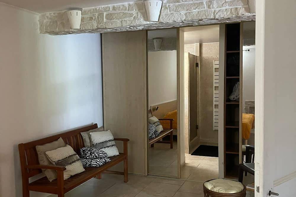 Havre de paix. 2 Private Appartment de 70m2 +pool + pool House garden + barbecue in Vallauris, Mittelmeerküste (Frankreich)