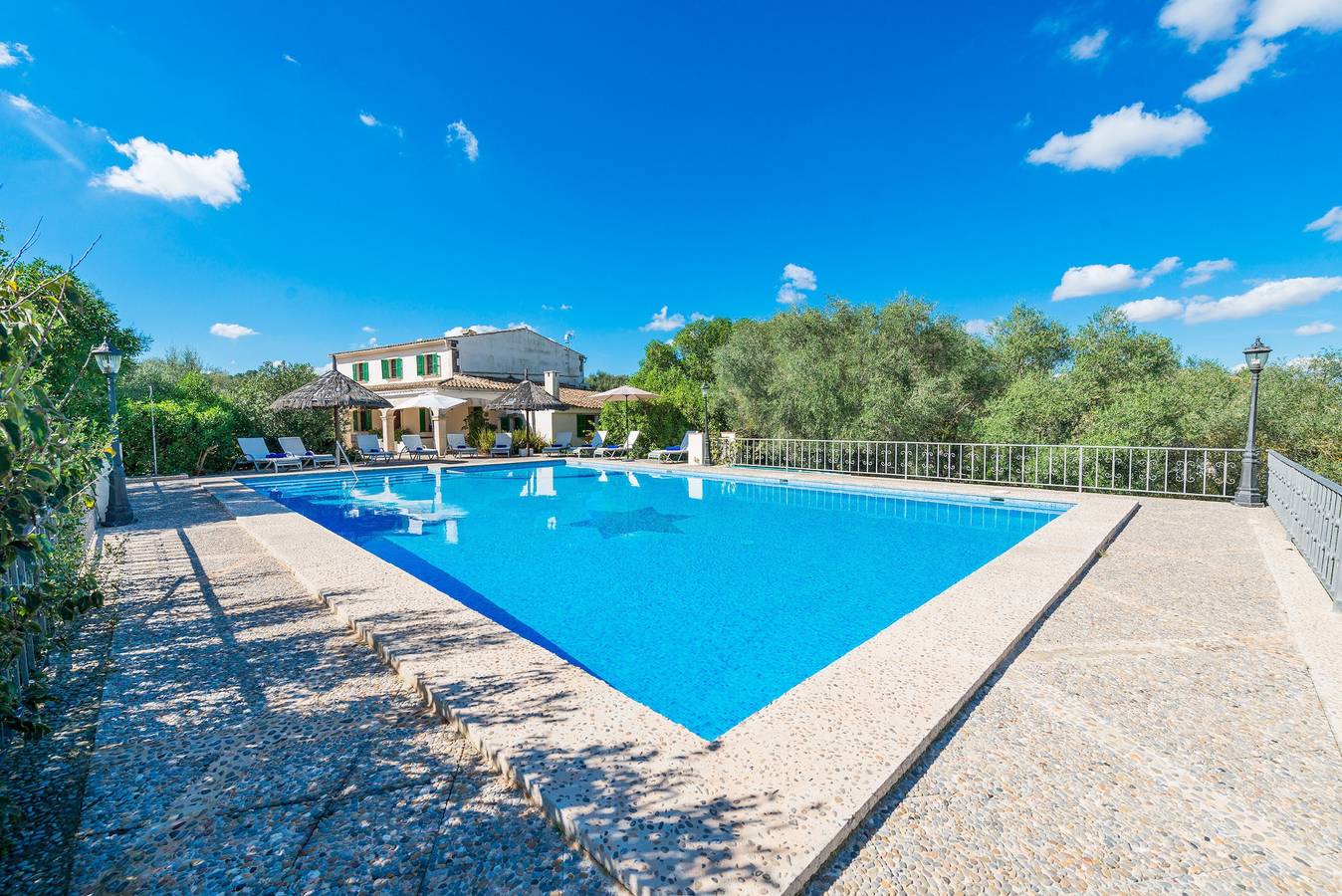Villa "Son Perxa" with Pool and Garden in Petra, Majorca Center