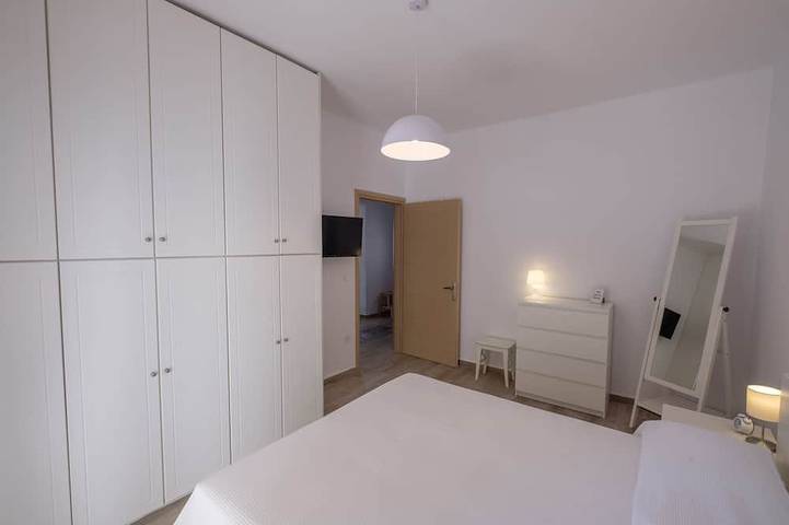 Ganze Wohnung, Stilvolles 2-Bett-Apartment in der Nähe der Altstadt von Rhodos in Rhodos Stadt, Rhodos