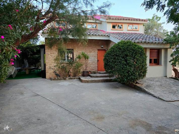 Chalet para 14 personas, con Terraza y Piscina en Bajo Aragón - 2