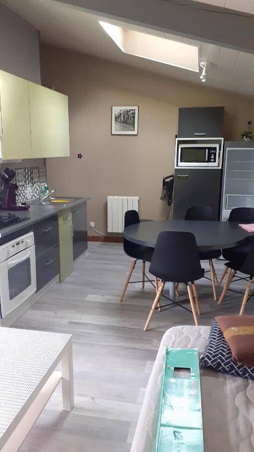 Location de vacances pour 4 personnes, avec terrasse et vue à Vieille-Brioude - 4