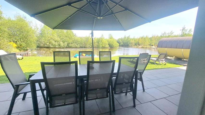 Ferienhaus für 8 Personen, mit Ausblick und Garten sowie Sauna und Seeblick in Bourtanger Moor - 2