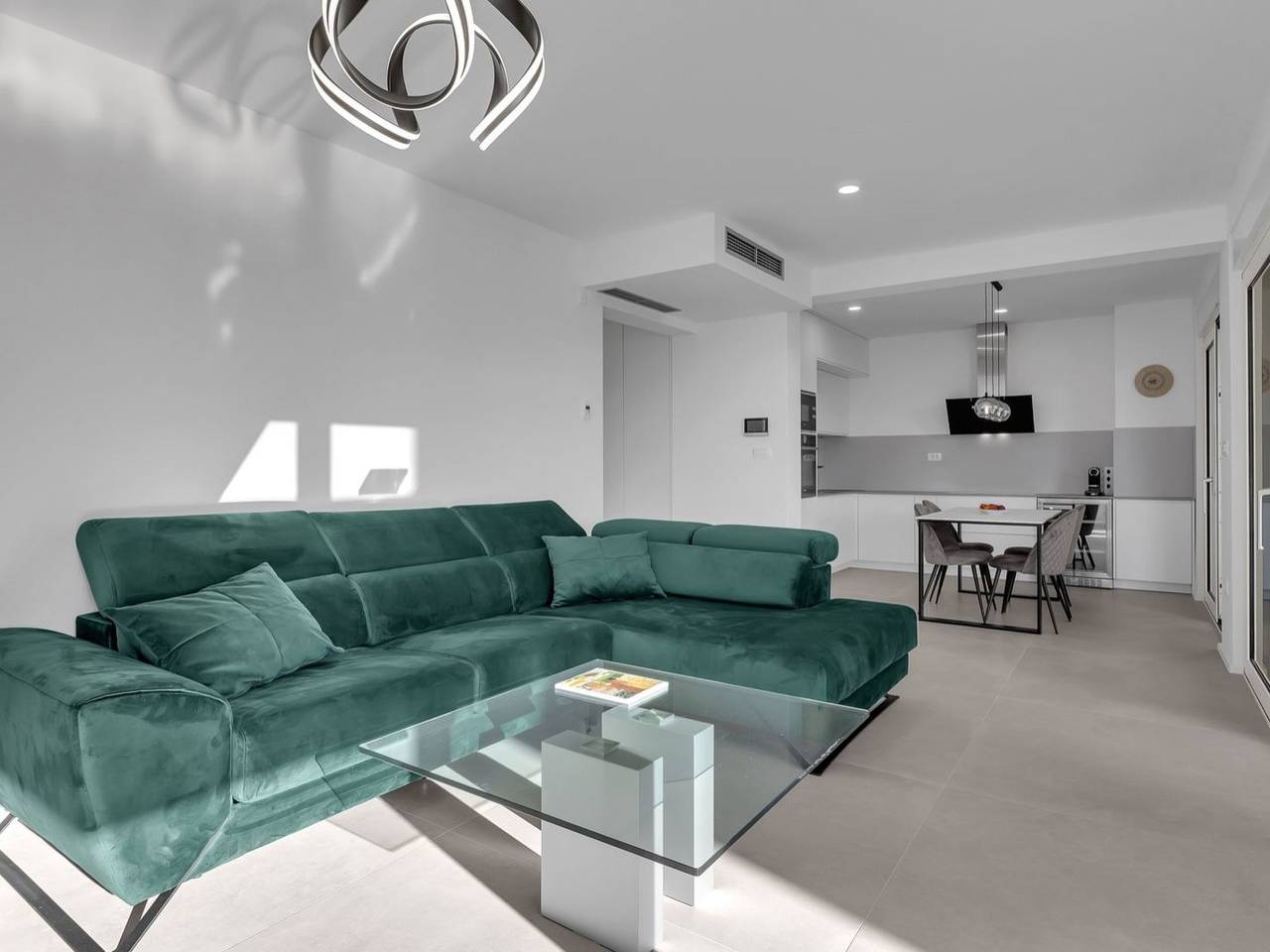 Ganze Wohnung, Apartman Delux with private pool in Tucepi, Makarska Riviera