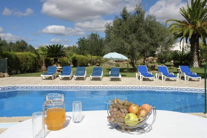 Location de vacances pour 12 personnes, avec balcon et jardin dans Alcantarilha - 3