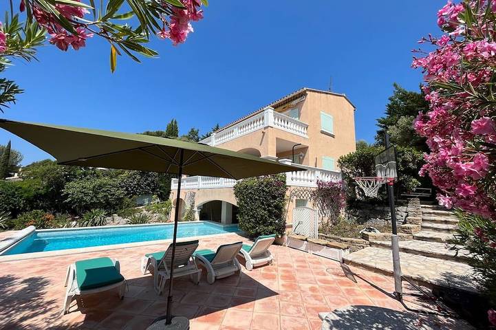 Maison de vacances pour 7 personnes, avec balcon et jardin à La Cadière-d'Azur