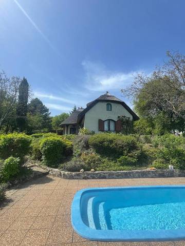 Ferienhaus für 6 Personen, mit Garten und Ausblick sowie Seeblick und Pool in Plattensee nordufer