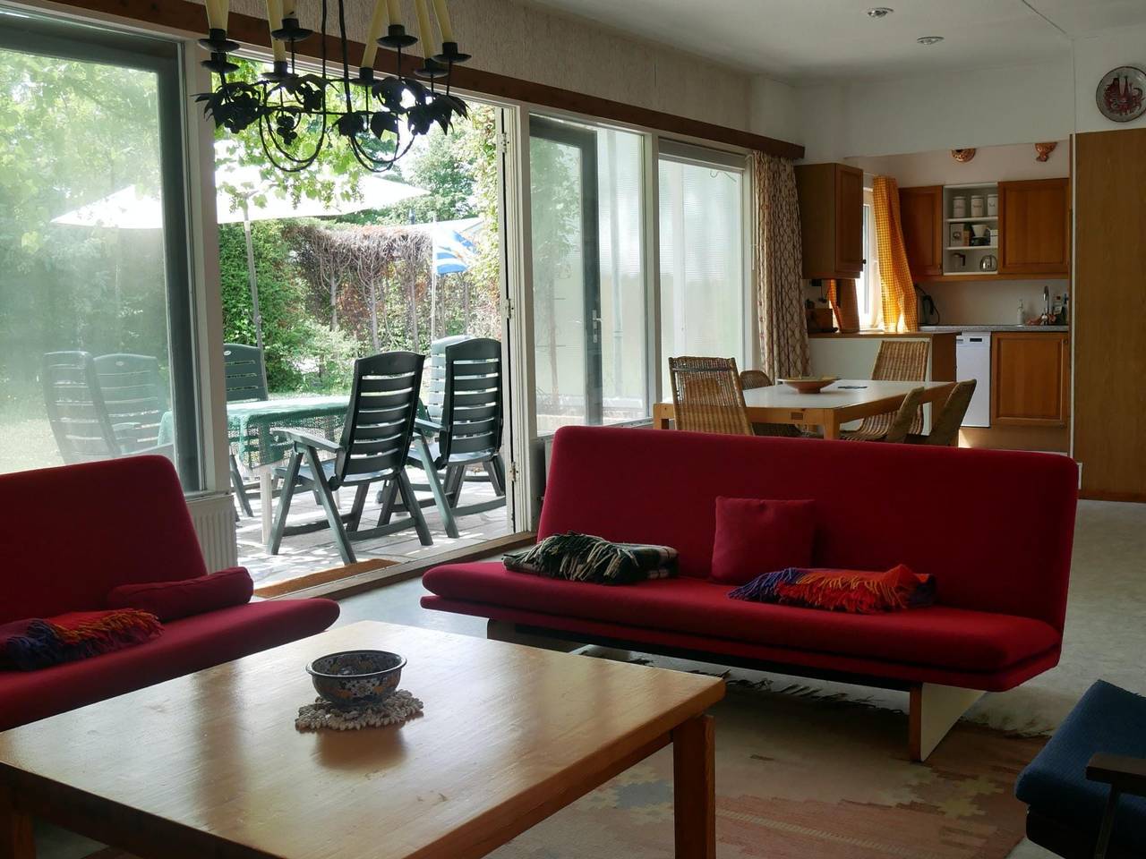 Knus familiehuis met heerlijke tuin. in De Banjaard, Kamperland