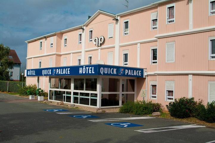 Hôtel pour 4 personnes, avec jardin, animaux acceptés
