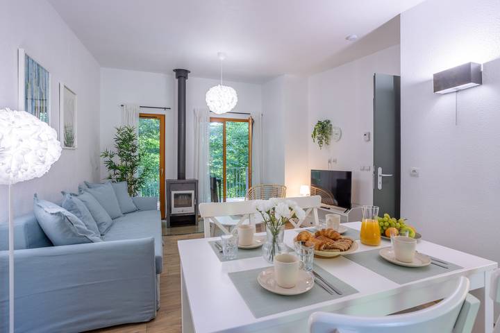 Location de vacances pour 6 personnes, avec terrasse dans Lac du Val-Joly - 3