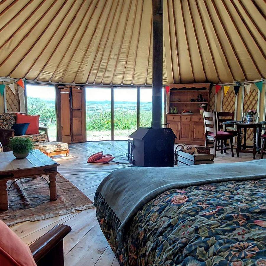 Glastonbury Glamping Retreat, Tor View Farm in Somerset