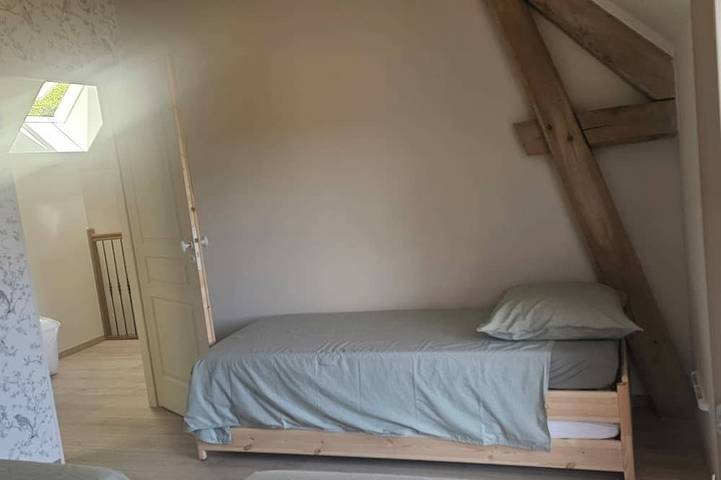 Gîte pour 6 personnes, avec jacuzzi ainsi que jardin et piscine à Les Montils - 3