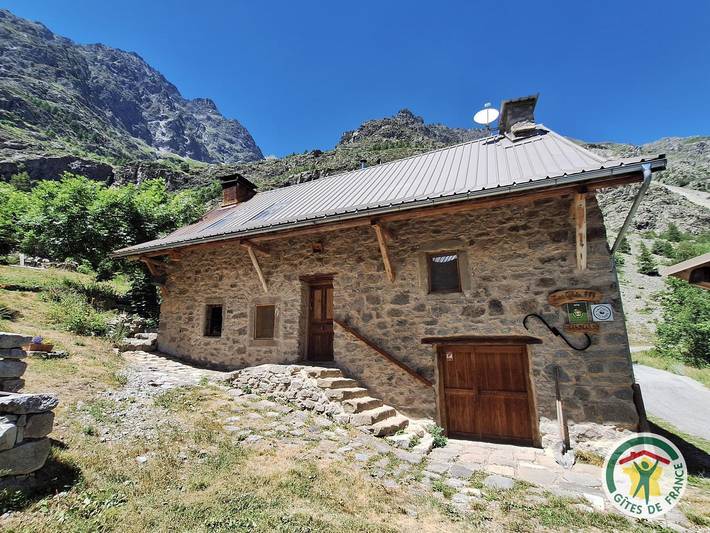 Gîte for 6 people, with garden and terrace - 1