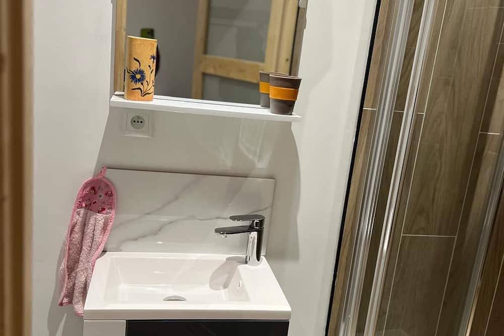 Ganze Wohnung, Cosy new studio, comfortable, quiet and modern in Brest, Brest und Umgebung