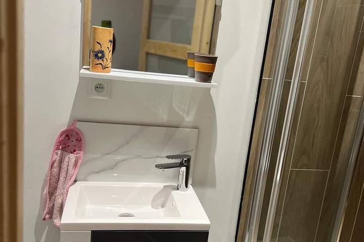 Apartamento entero, Cosy new studio, comfortable, quiet and modern in Brest, Región de Brest