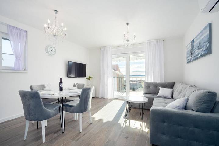 Hütte für 4 Personen, mit Meerblick und Balkon/Terrasse in Kroatien - 2